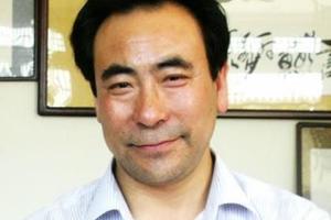 戴铠霖