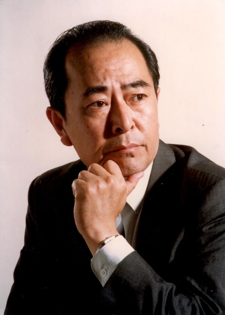 王俣博