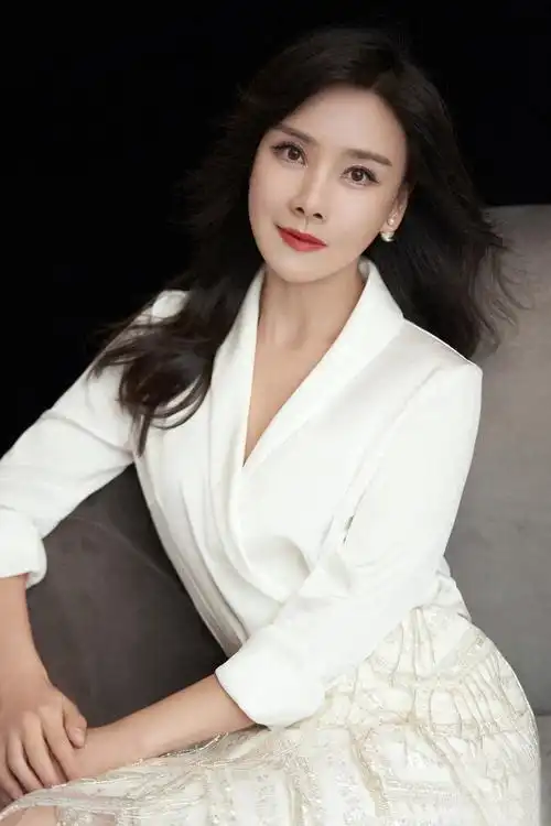 雷艾美