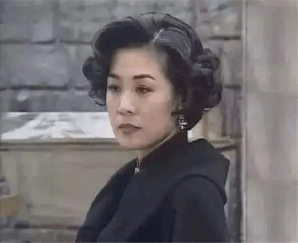 梁绮翘