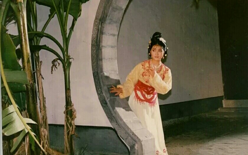 李江瑶