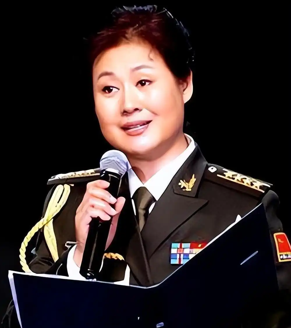 黄晓娟
