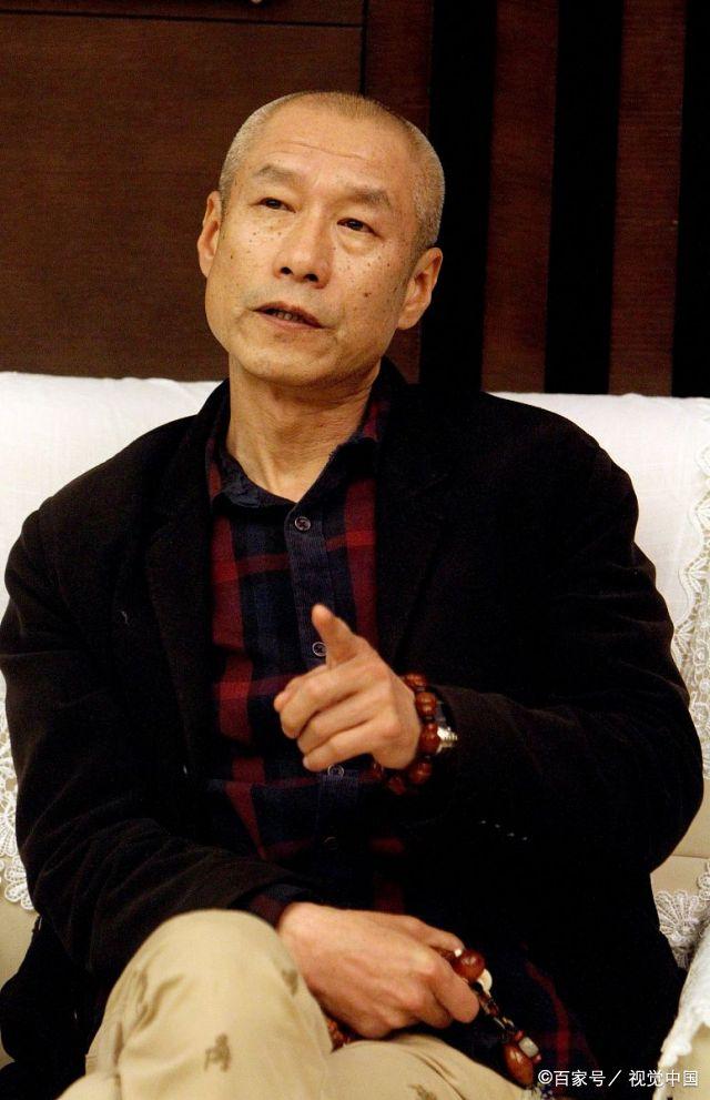 刘佩琦