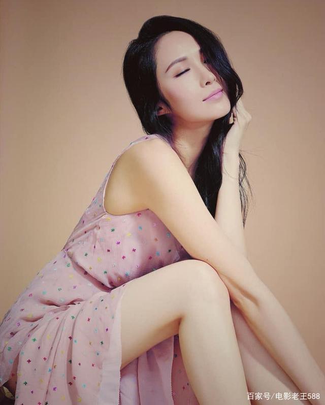 汤怡
