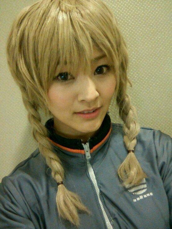 佃謙介