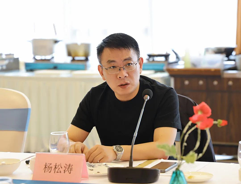 杨立冬